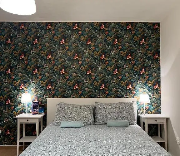 Apartment Blue Courtyard Not Valid *