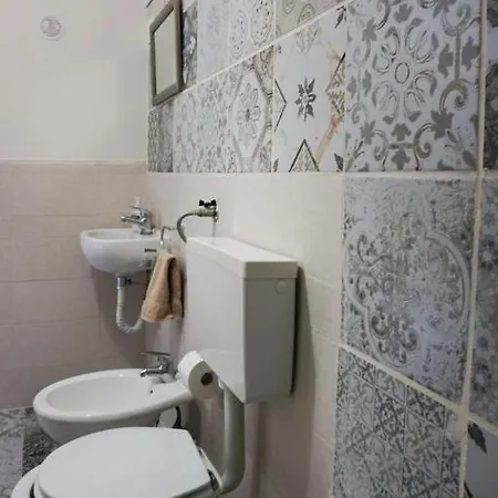 Apartment Blue Courtyard Not Valid Bari